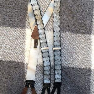 Trafalgar suspenders. Coin design.